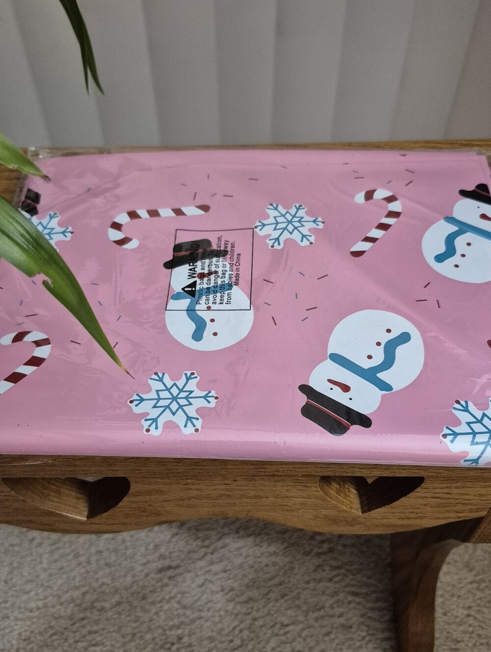 Pink Snowman Poly Mailers. Set Of 25. 10"x13". NEW IN PACKAGE - Picture 2 of 6